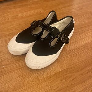 Vans - Lisa Says Gah Mary Janes